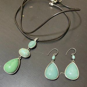 FOSSIL Necklace & Earring set